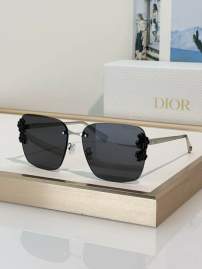 Picture of Dior Sunglasses _SKUfw80880223fw